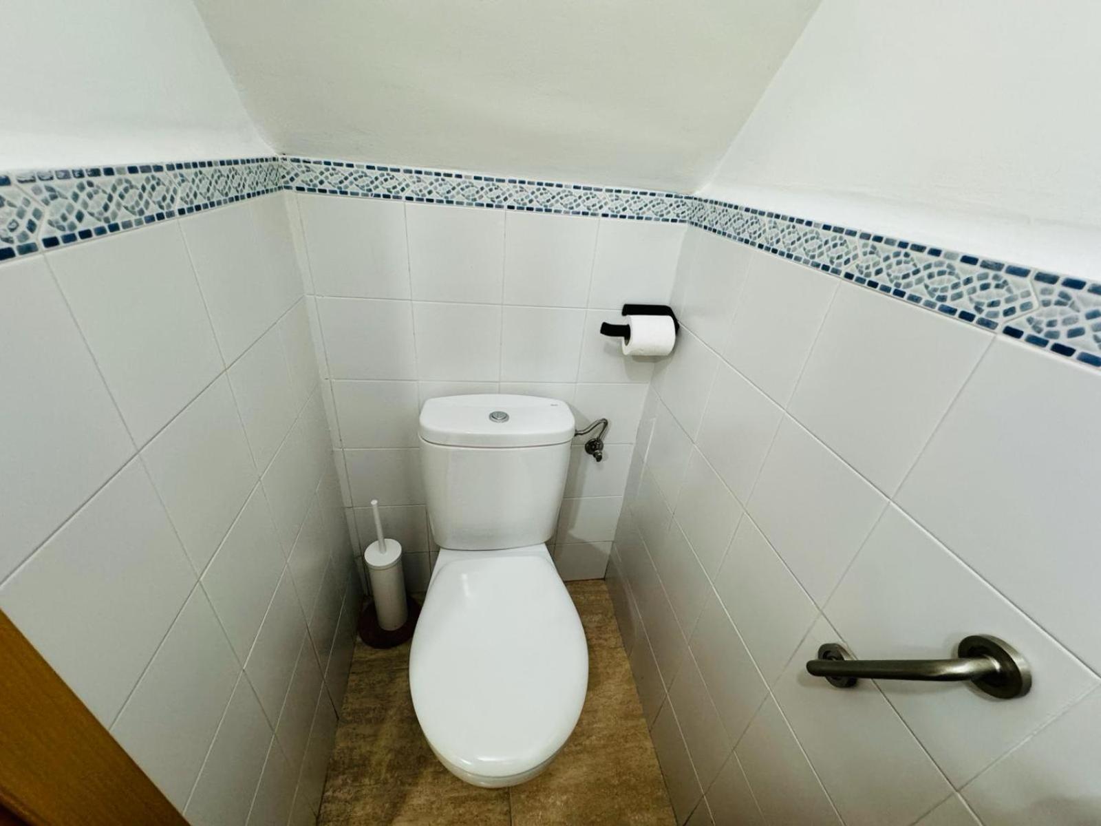 Near To Beach And Barcelona Сант Адриа де Бесос Екстериор снимка