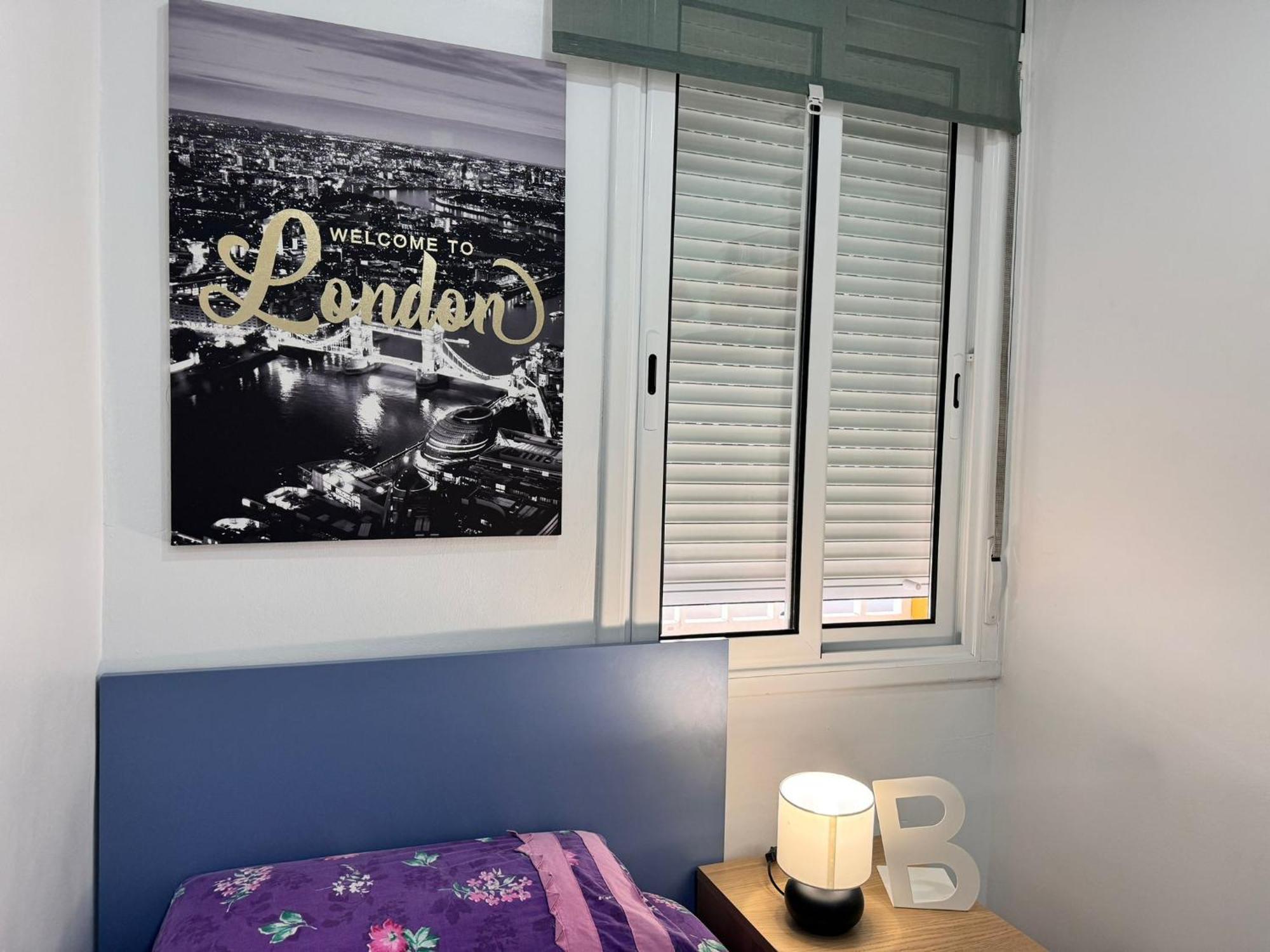 Near To Beach And Barcelona Сант Адриа де Бесос Екстериор снимка